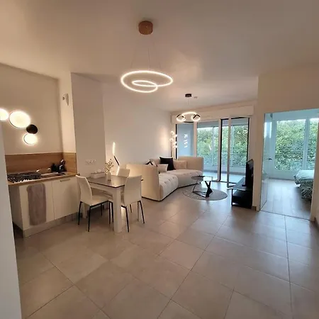 Le Standing, Hyper Centre T2 * Angers