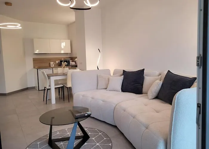 Le Standing, Hyper Centre T2 *